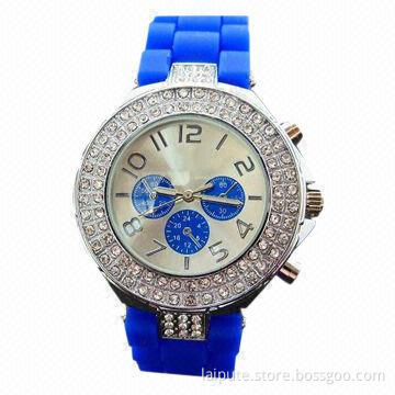 Factory Supply Fashionable Silicone Watch with Diamond Watch, RoHS Directive-compliant